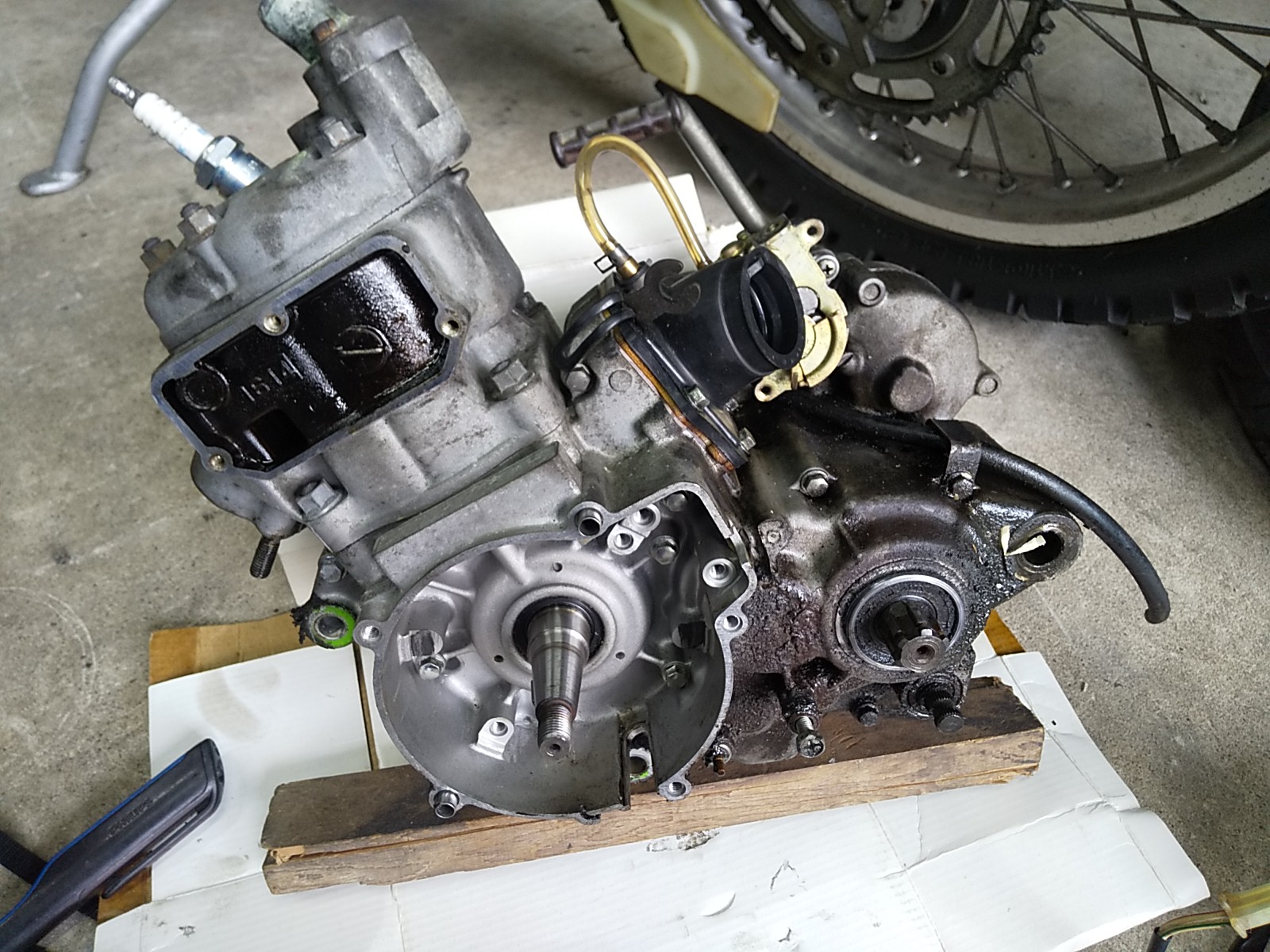 KDX125SR エンジンオーバーホール[ブログ] - バイク中古販売と修理の 